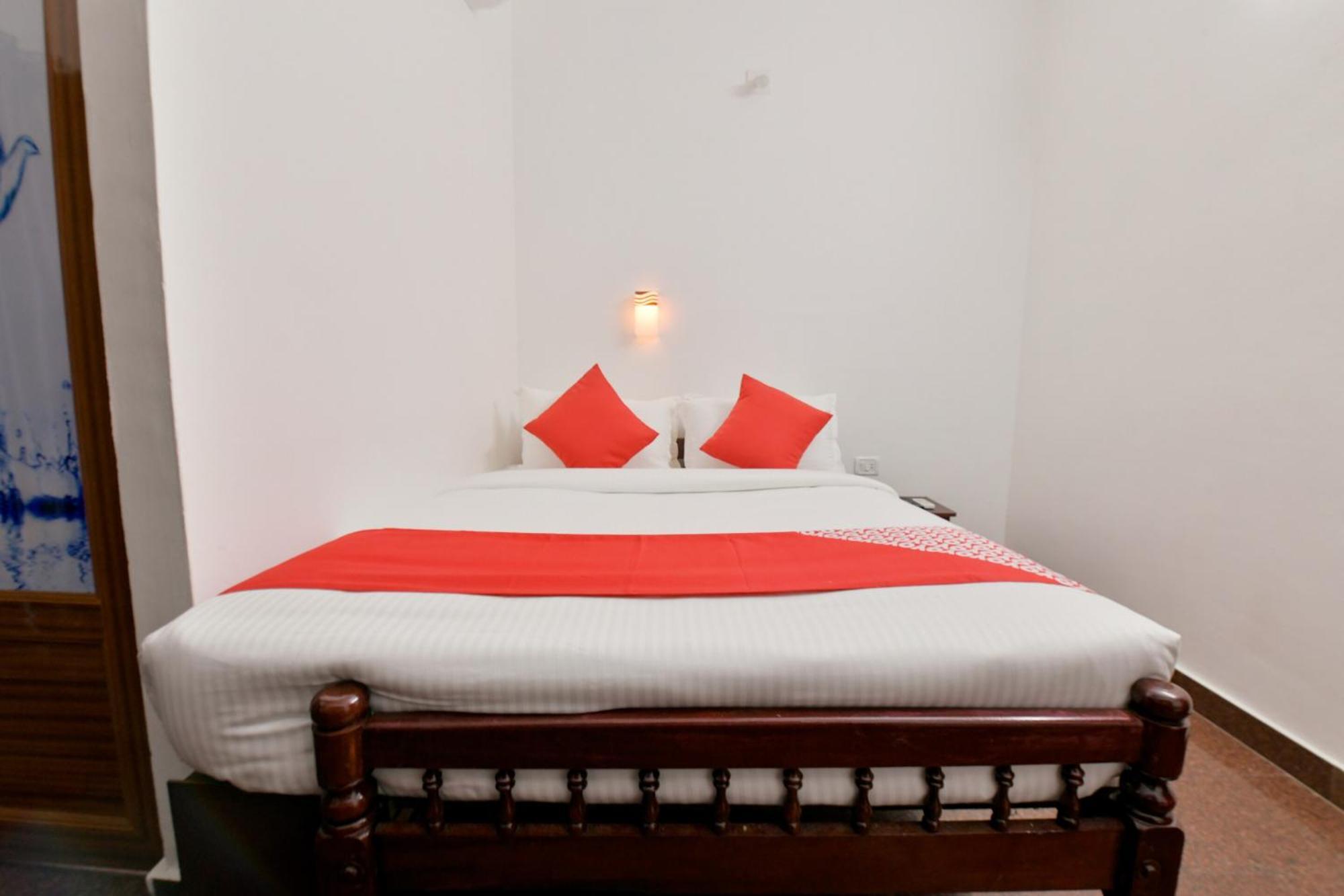 Hotel O Alappuzha Near General Hospital Junction Bagian luar foto