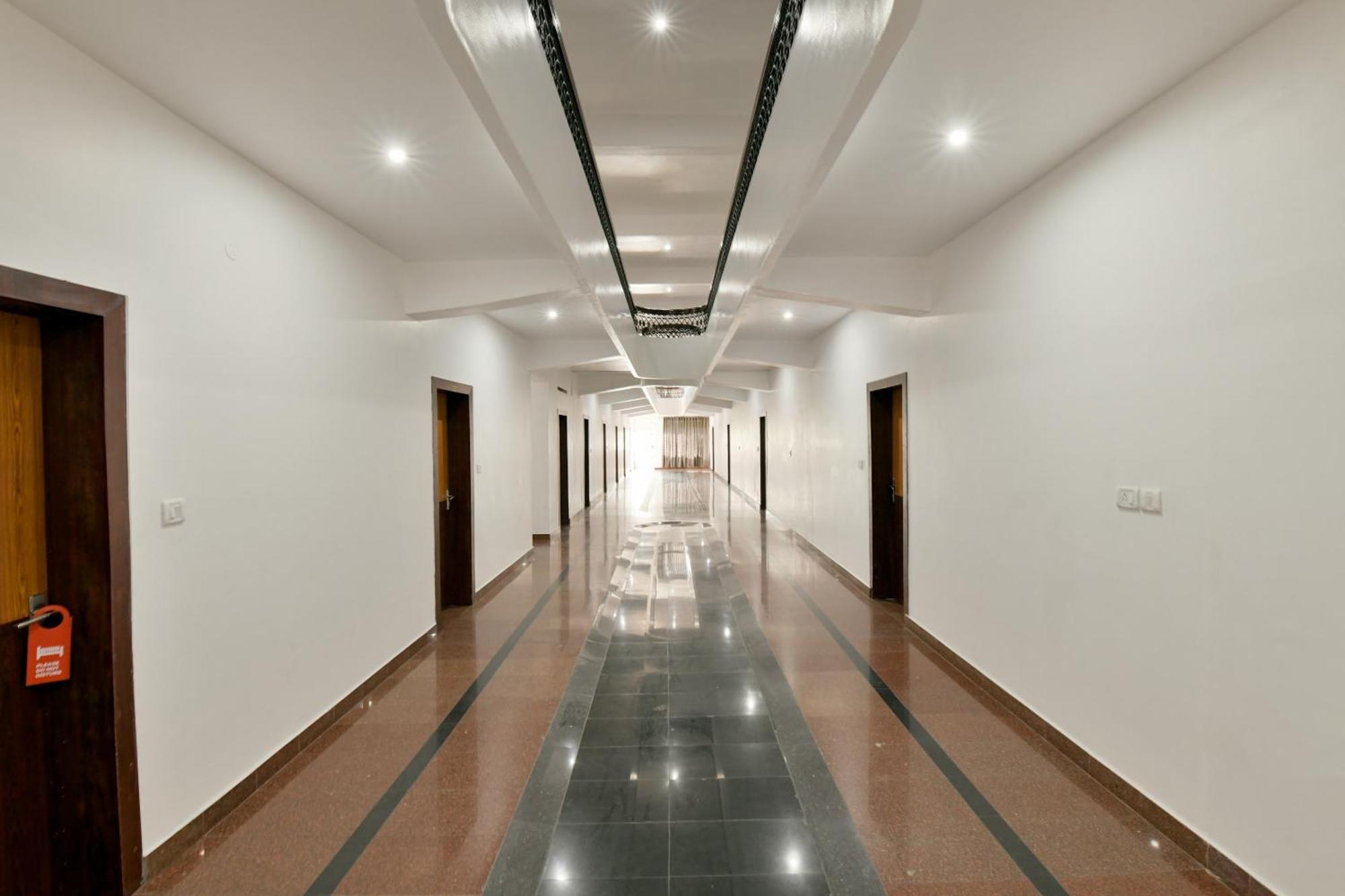 Hotel O Alappuzha Near General Hospital Junction Bagian luar foto